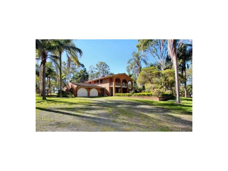 86 Rosina Rd, North Maclean QLD 4280