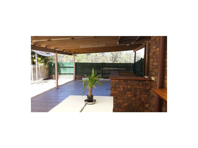 106 Algester Rd, Calamvale QLD 4116