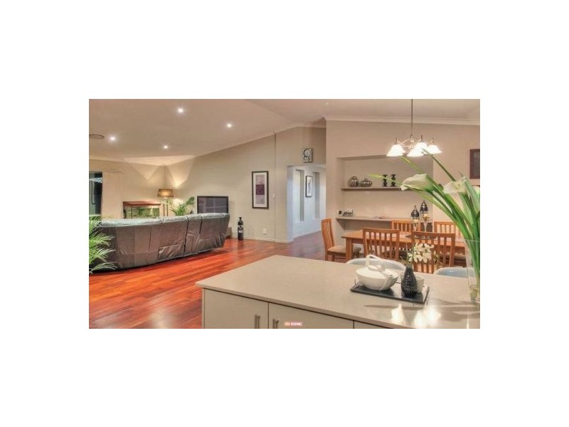 3 Larapinta Cct, Calamvale QLD 4116