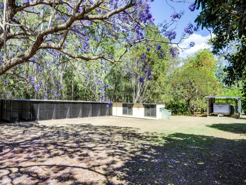 377 Middle Rd, Greenbank QLD 4124