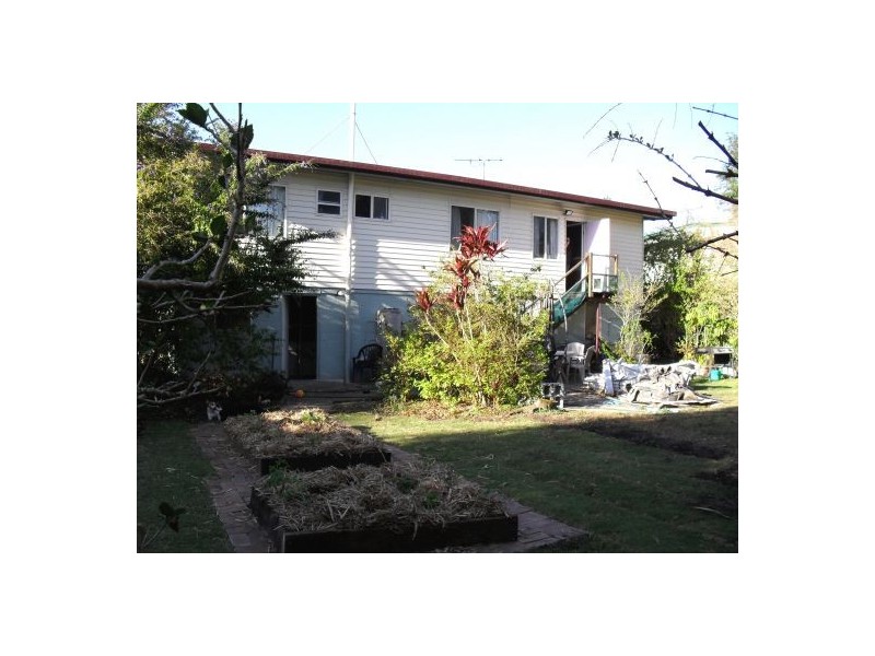 9 Maple St, Kingston QLD 4114