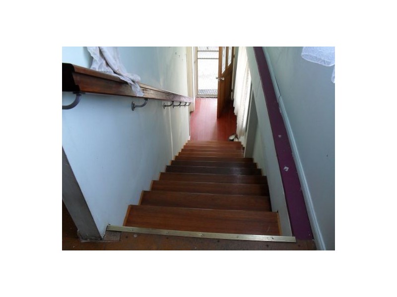 9 Maple St, Kingston QLD 4114