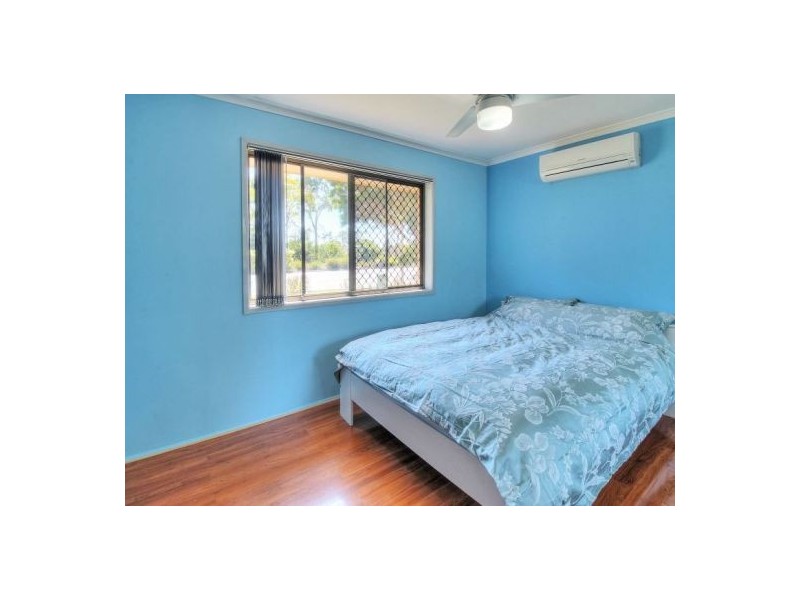 182 Pinelands Rd, Sunnybank Hills QLD 4109