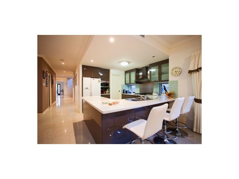 9a Littler St, Sunnybank QLD 4109