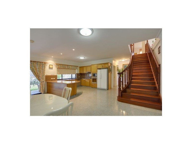 23 Eaton Pl, Sunnybank Hills QLD 4109