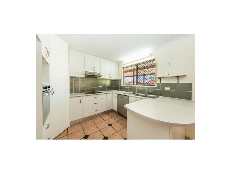 4 Coronado St, Browns Plains QLD 4118