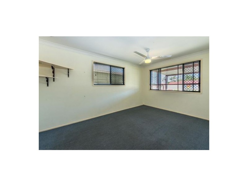 4 Coronado St, Browns Plains QLD 4118