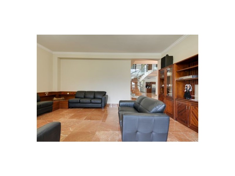 165 Young St, Sunnybank QLD 4109