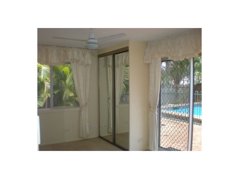 64 Chilton St, Sunnybank Hills QLD 4109