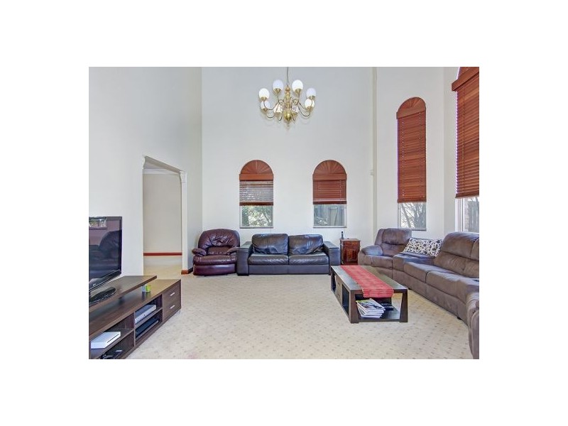 12 Totten Cl, Eight Mile Plains QLD 4113