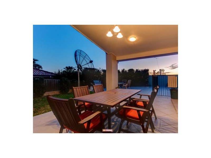 3 Larapinta Cct, Parkinson QLD 4115