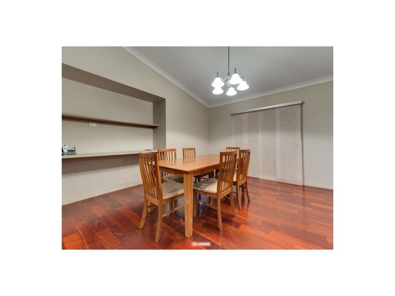 3 Larapinta Cct, Parkinson QLD 4115