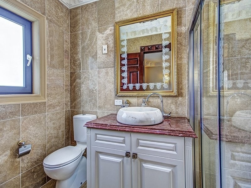 83 The Parkway, Stretton QLD 4116