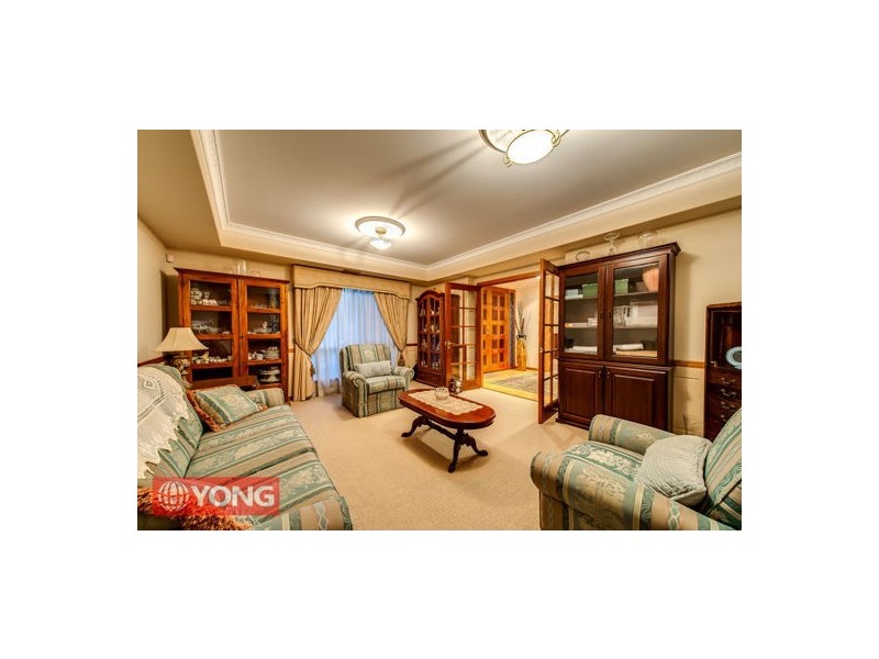 4 Capstan Pl, Macgregor QLD 4109