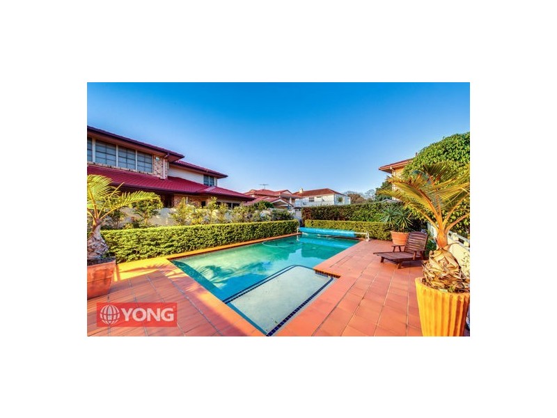 4 Capstan Pl, Macgregor QLD 4109