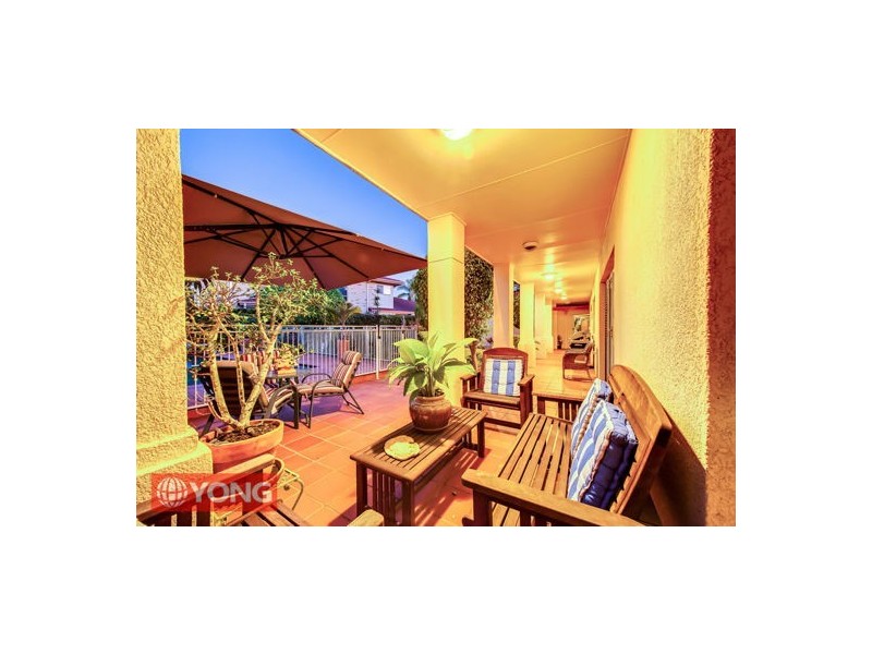 4 Capstan Pl, Macgregor QLD 4109