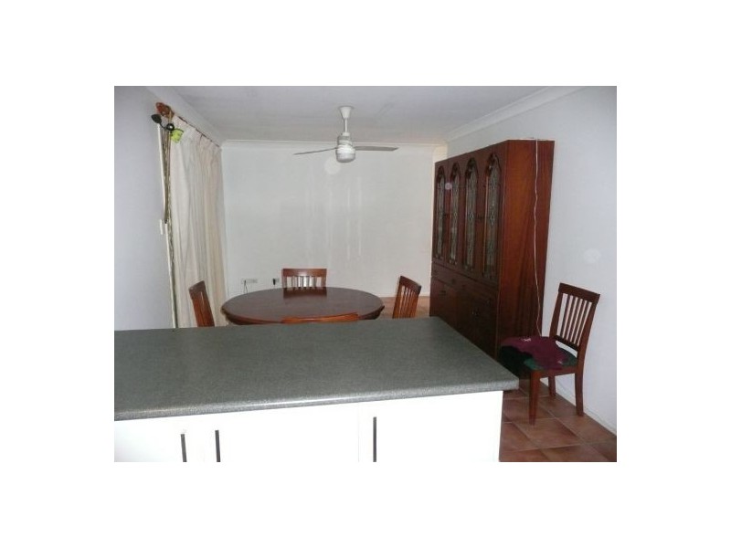 9 Lucida Ct, Regents Park QLD 4118