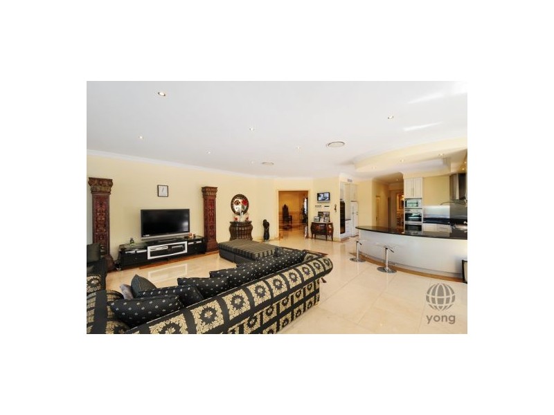 18 Penson St, Stretton QLD 4116