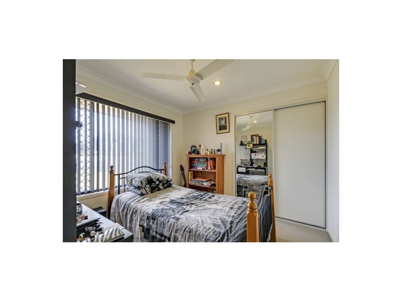 17 Nabeel Pl, Calamvale QLD 4116