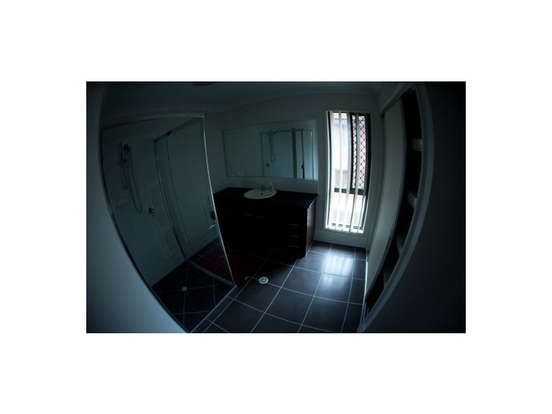 69 Breton St, Sunnybank QLD 4109