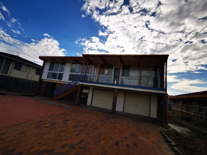 51 Pinelands Road, Sunnybank Hills QLD 4109