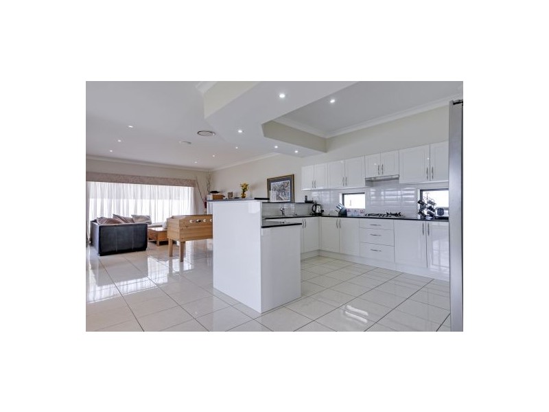 41 Lynette Way, Daisy Hill QLD 4127