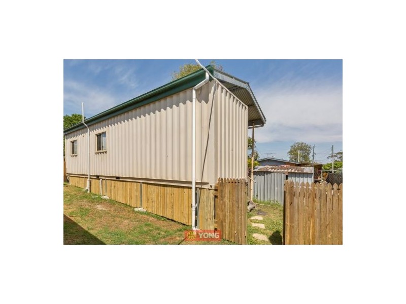 16 Saffron St, Robertson QLD 4109