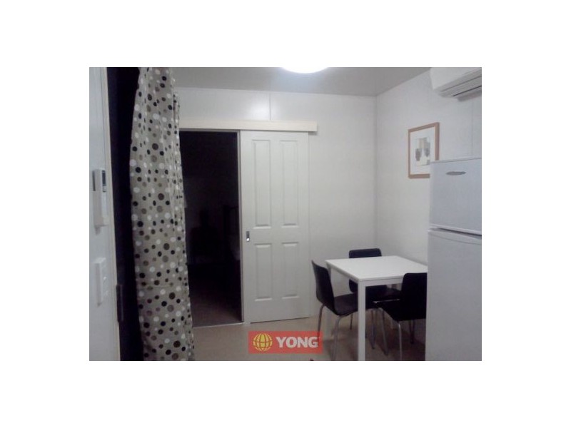 16 Saffron St, Robertson QLD 4109