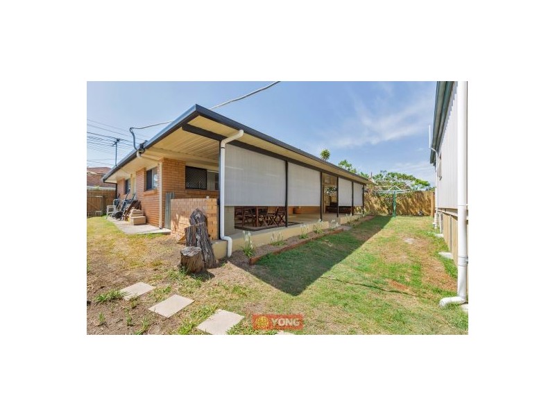 16 Saffron St, Robertson QLD 4109