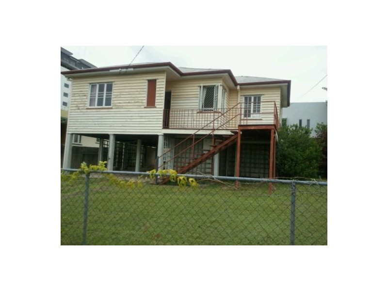 19 Freda St, Upper Mount Gravatt QLD 4122