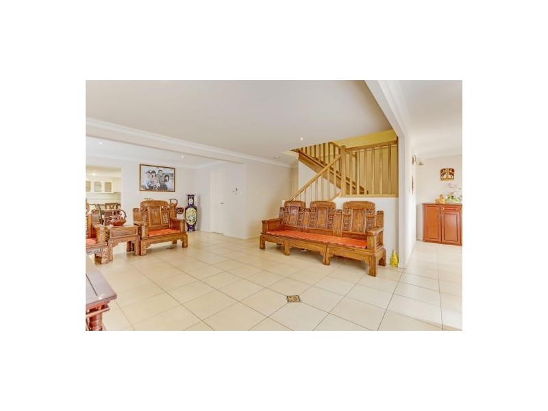 7 Dolphin St, Macgregor QLD 4109