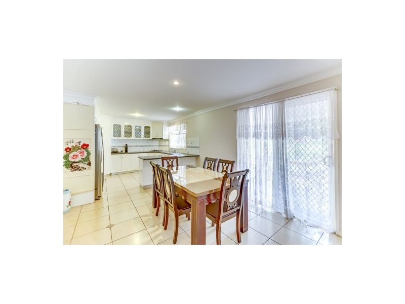 7 Dolphin St, Macgregor QLD 4109