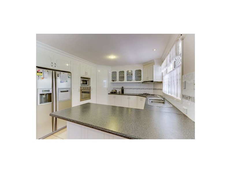 7 Dolphin St, Macgregor QLD 4109