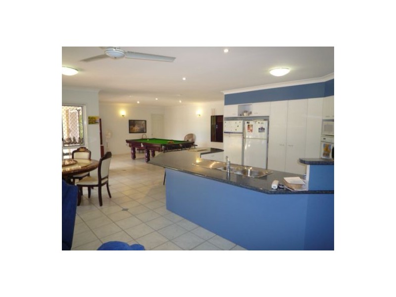 81 Daisy Hill Rd, Daisy Hill QLD 4127