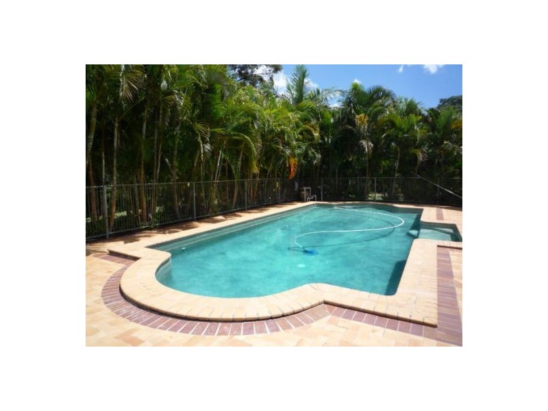 81 Daisy Hill Rd, Daisy Hill QLD 4127