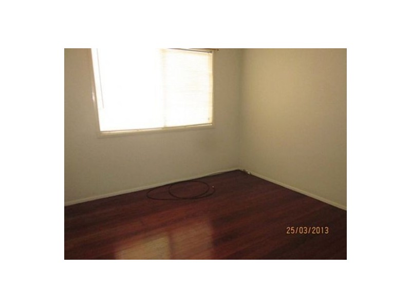 12 Mactay St, Woodridge QLD 4114