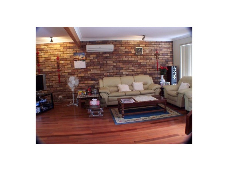 48 Scrubby Creek Rd, Browns Plains QLD 4118