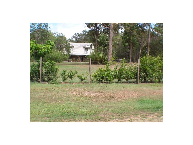 48 Scrubby Creek Rd, Browns Plains QLD 4118