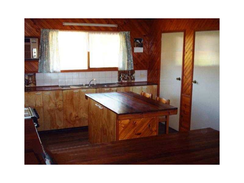 Lower Wonga QLD 4570