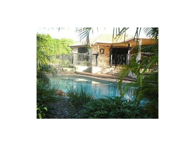 10 Haly Ct, Petrie QLD 4502