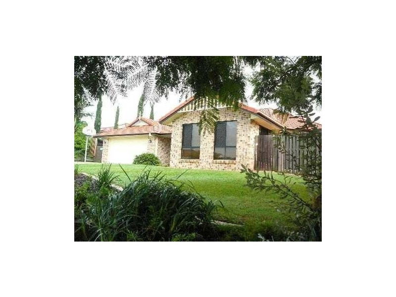 10 Haly Ct, Petrie QLD 4502