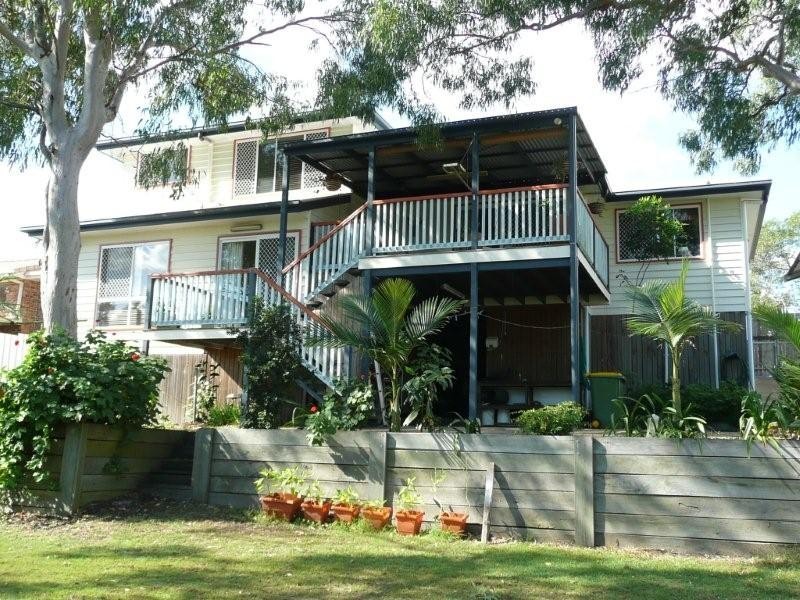 7 Lauren Court, Camira QLD 4300