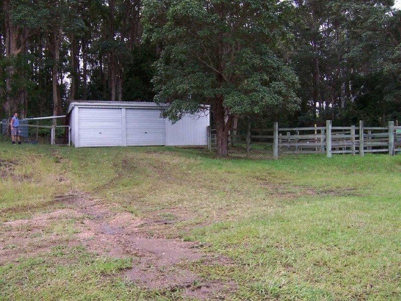 Mapleton QLD 4560