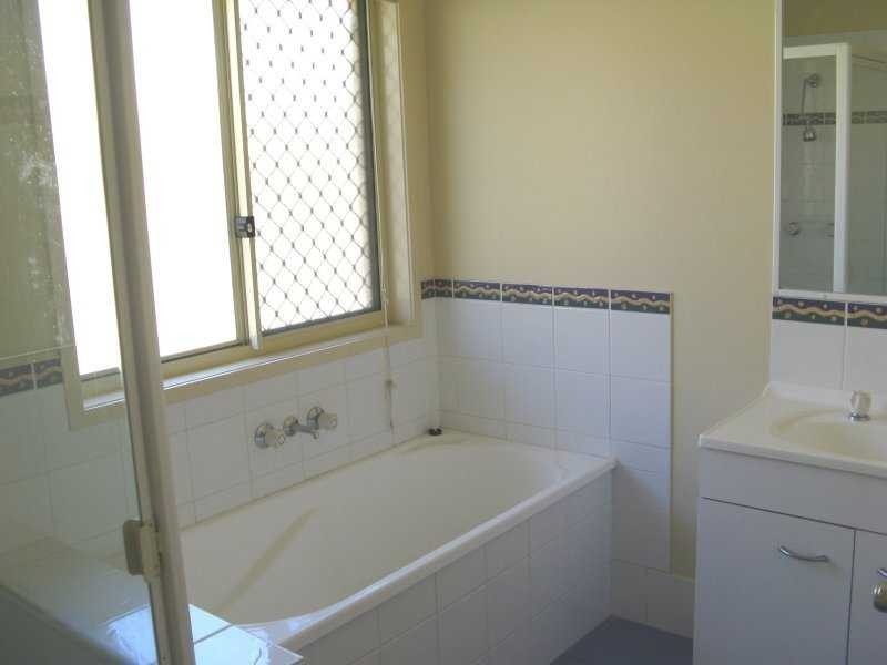 6 Talbingo Court, Collingwood Park QLD 4301