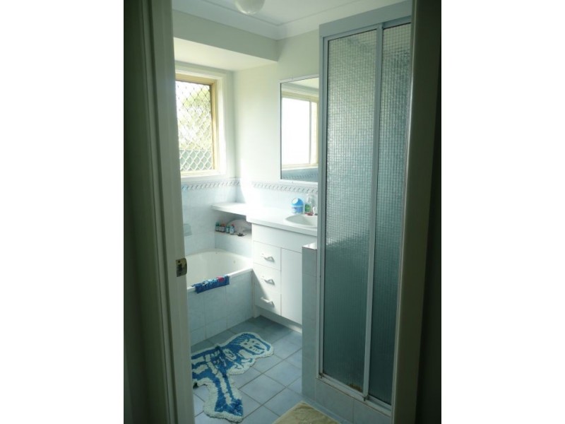 3 Whitlam Drive, Collingwood Park QLD 4301