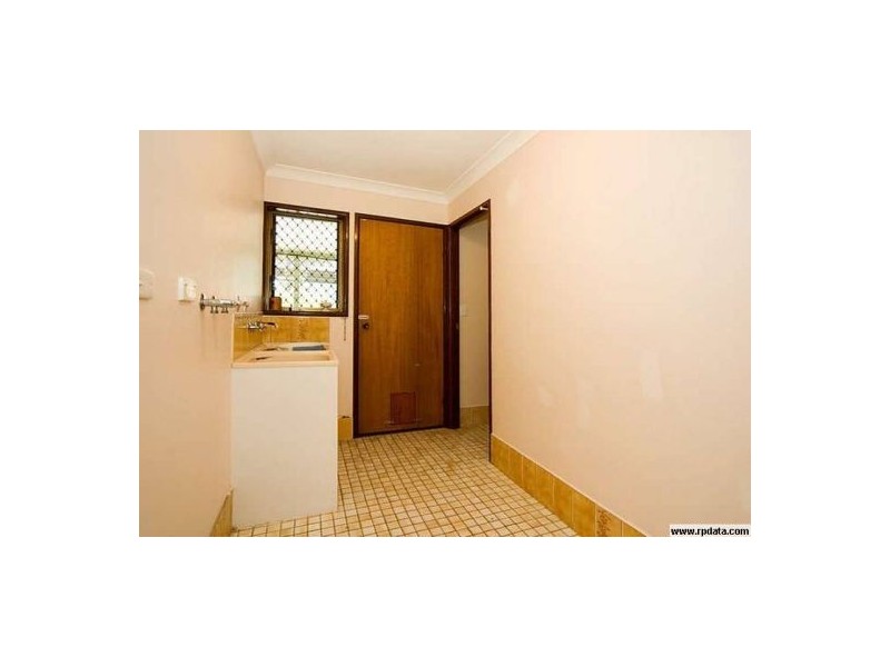 16 Lorikeet Lane, Bellbird Park QLD 4300