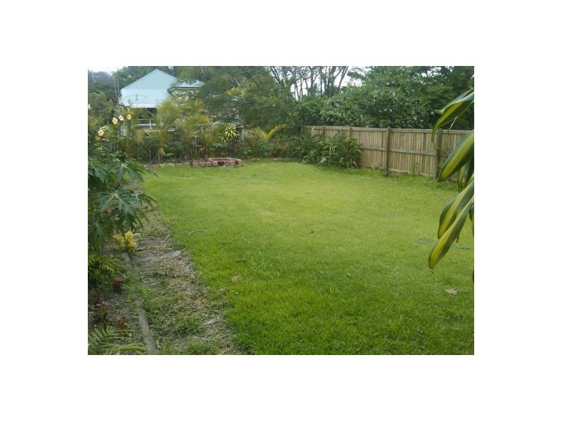 65 Macrossan, Norman Park QLD 4170