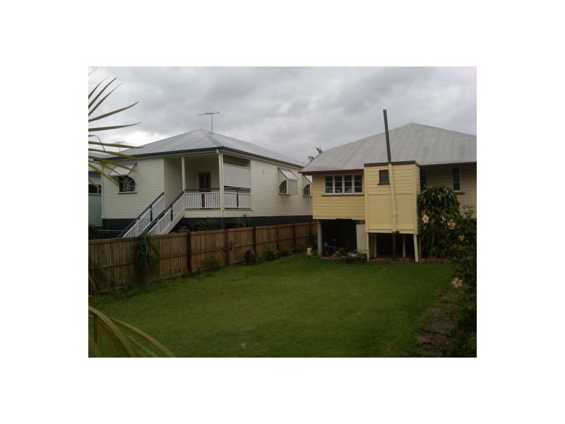 65 Macrossan, Norman Park QLD 4170