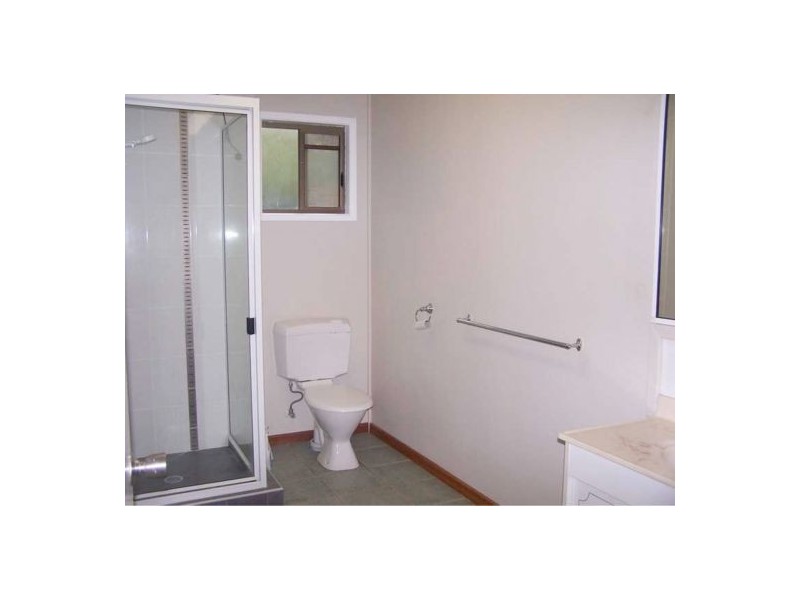 15 Mowlam Street, Eimeo QLD 4740