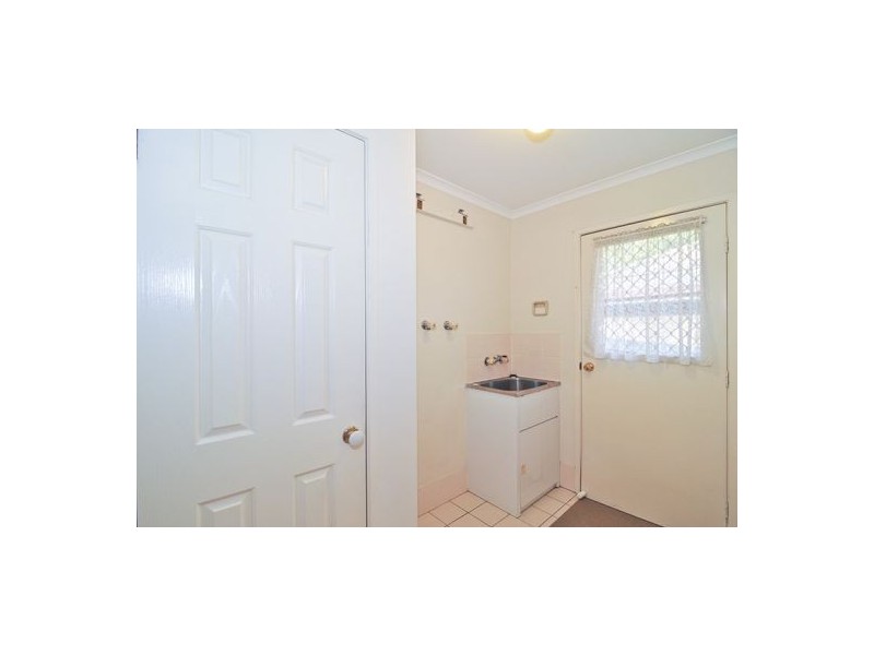 8 Elmhurst Crescent, Flinders View QLD 4305